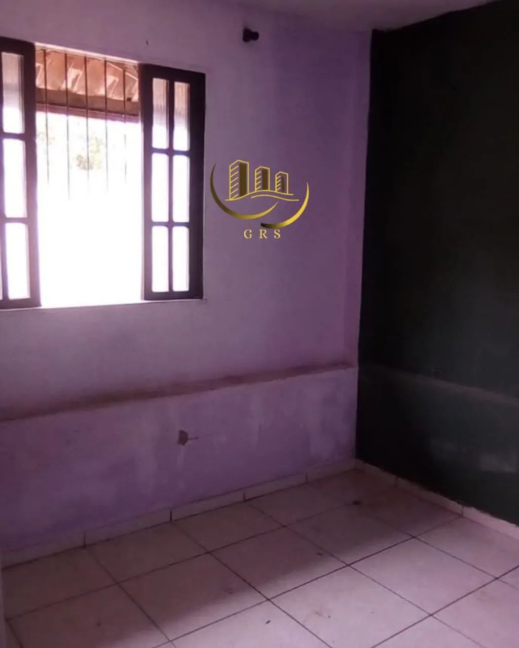 CASA À VENDA NO JARDIM ESPERANÇA CABO FRIO RJ.